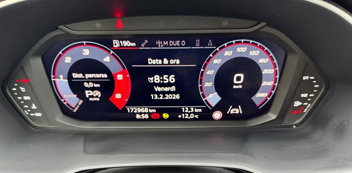 Audi Q3 35 TDI quattro S tronic Business Advanced (4)