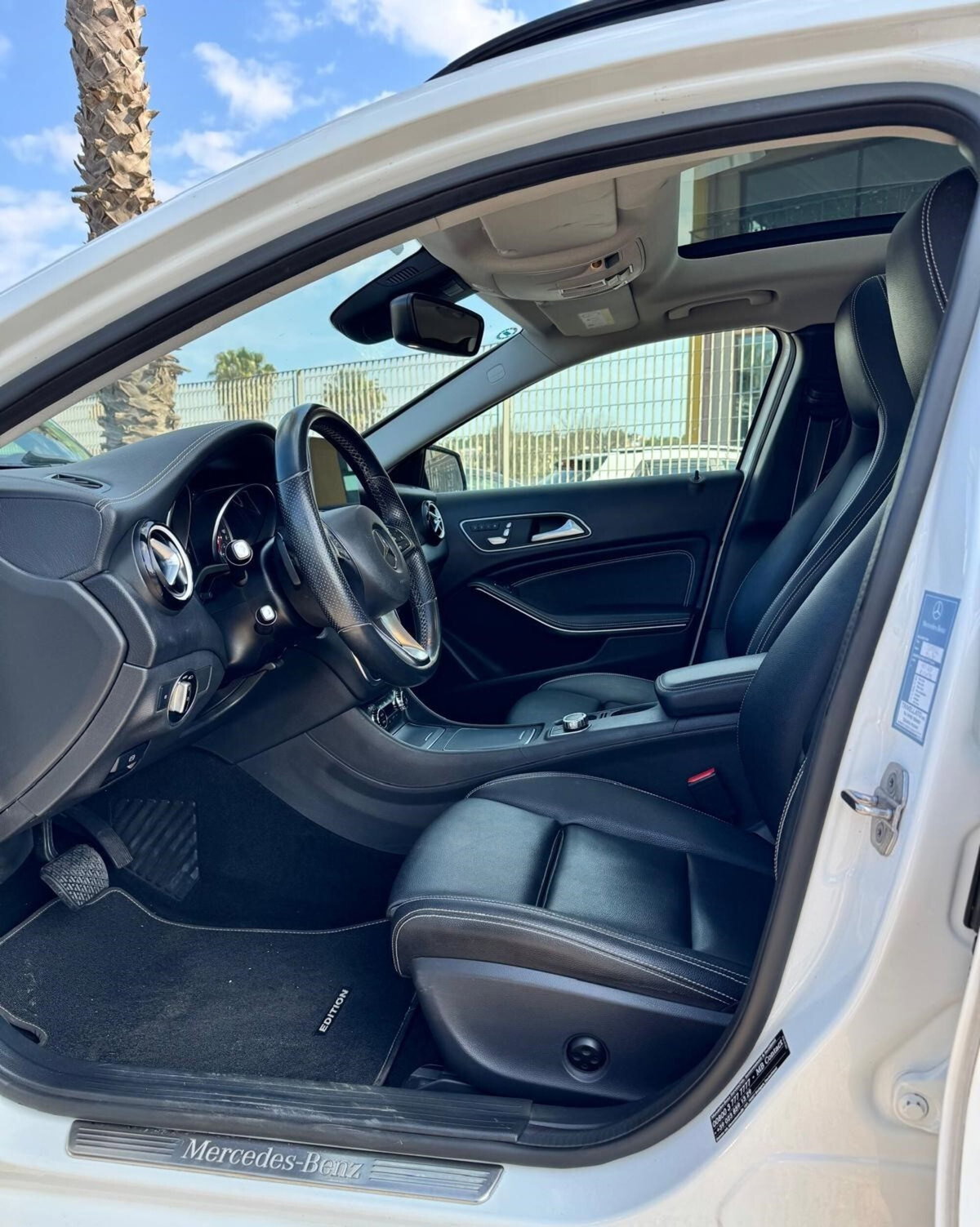 Mercedes-Benz GLA SUV 200 d Automatic Premium (12)