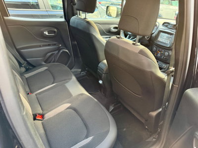 Jeep Renegade 1.6 Mjt 130 CV Limited (9)