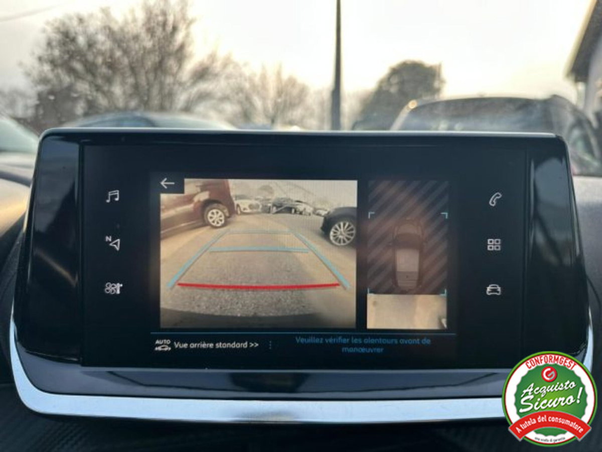 Peugeot 208 1.2 puretech Active s&s 75cv (11)