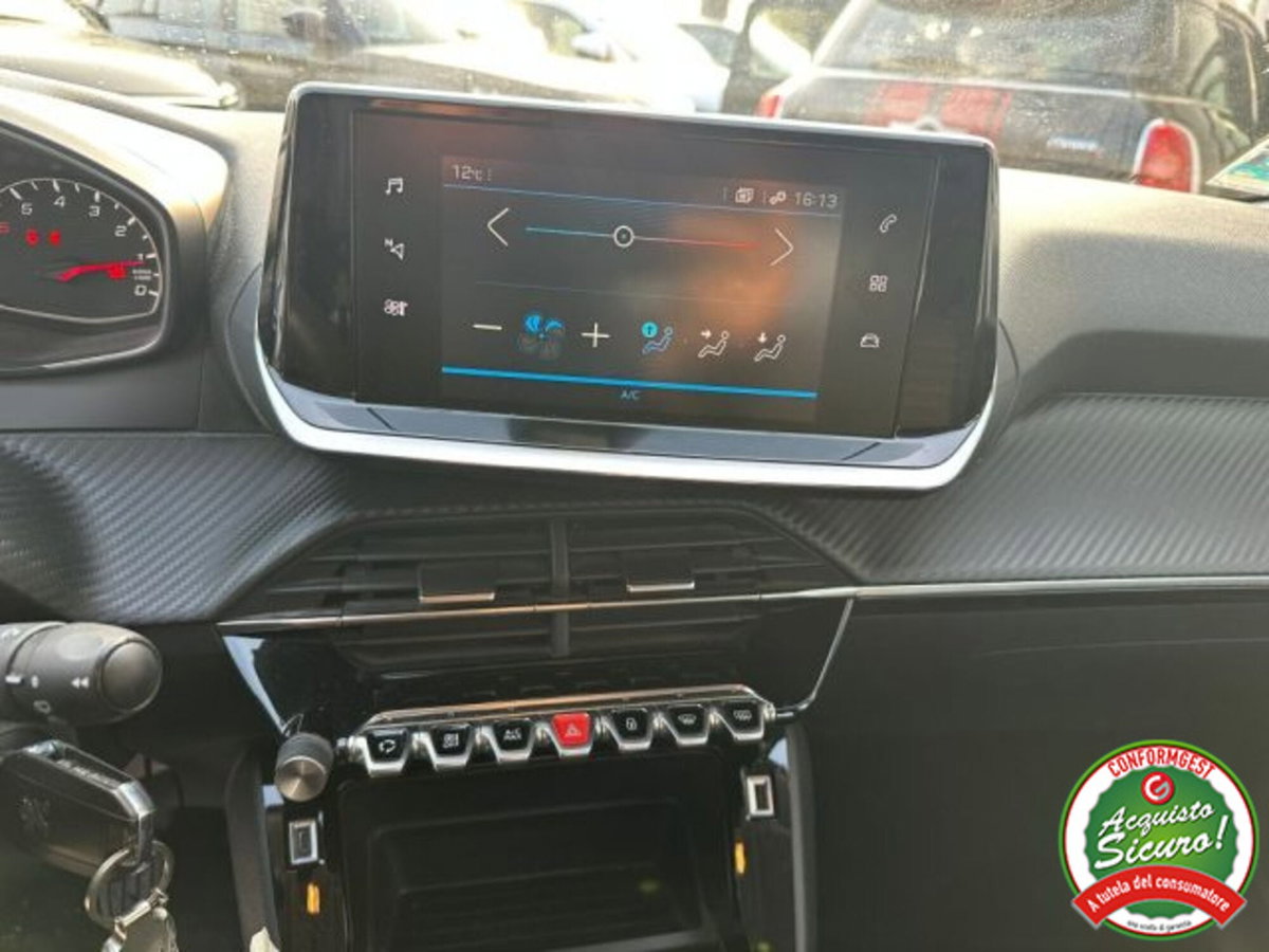Peugeot 208 1.2 puretech Active s&s 75cv (7)