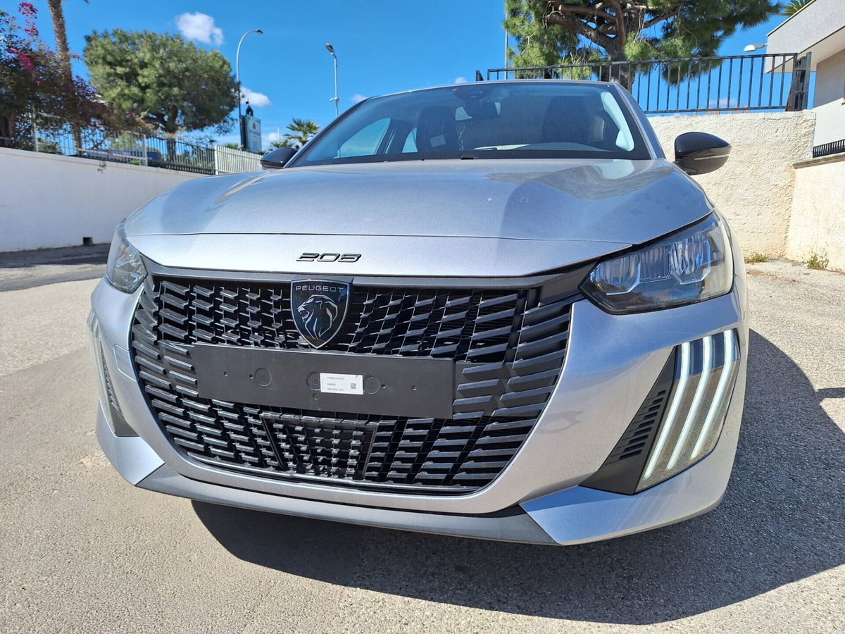 Peugeot 208 1.2 turbo Style 100cv (10)