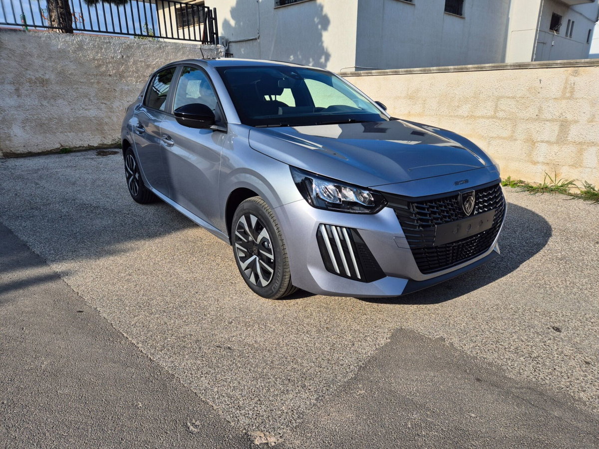 Peugeot 208 PureTech 100 Stop&Start 5 porte GT (3)