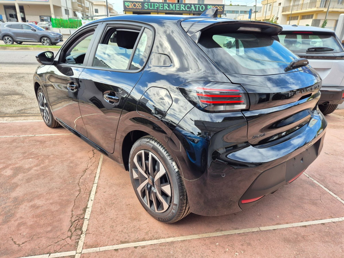 Peugeot 208 PureTech 100 Stop&Start 5 porte GT (8)