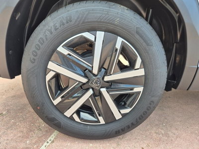 Peugeot 2008 1.2 turbo Style 100cv (15)