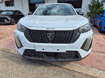 Peugeot 2008 1.2 turbo Style 100cv (18)