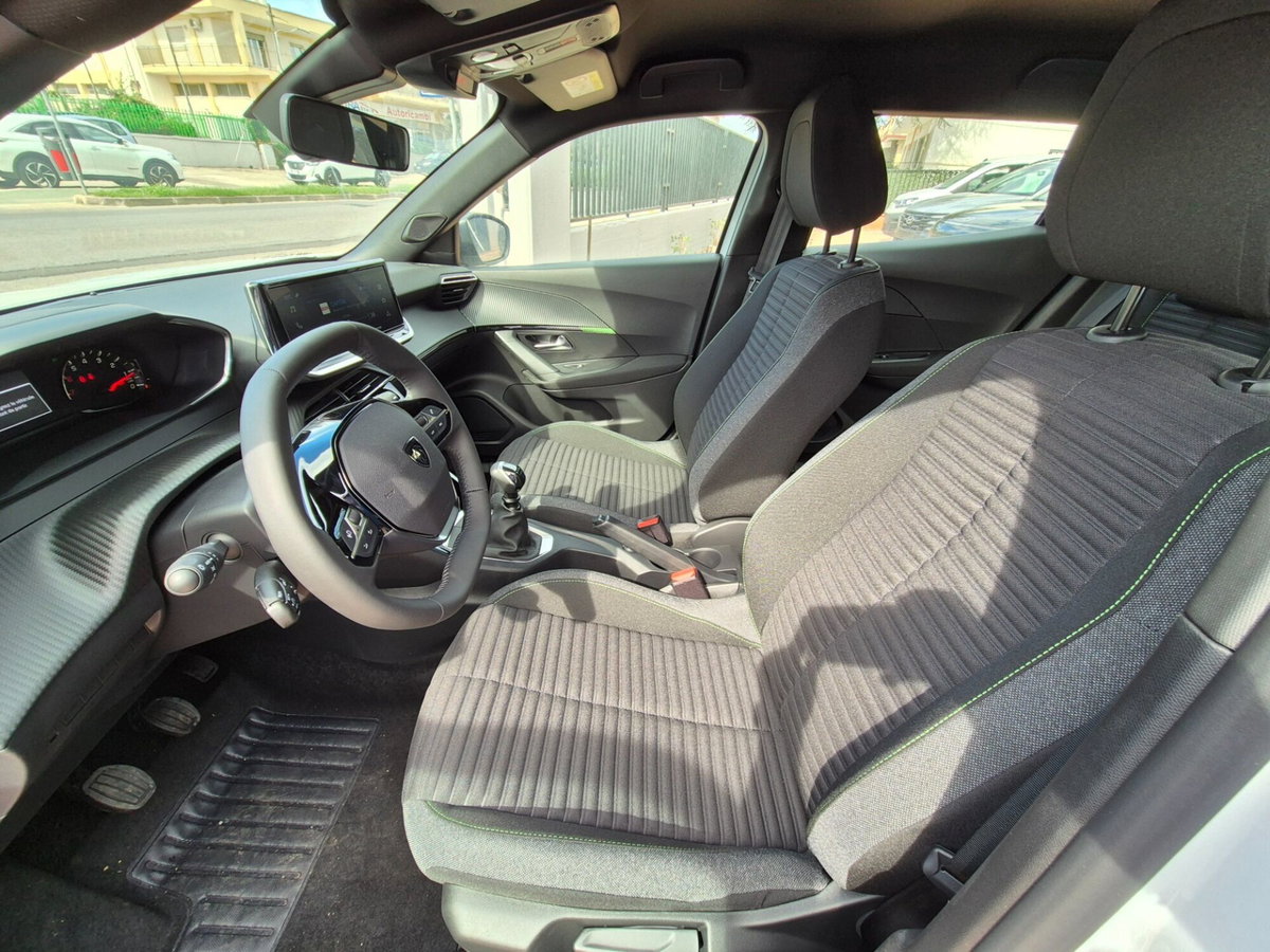 Peugeot 2008 1.2 turbo Style 100cv (20)