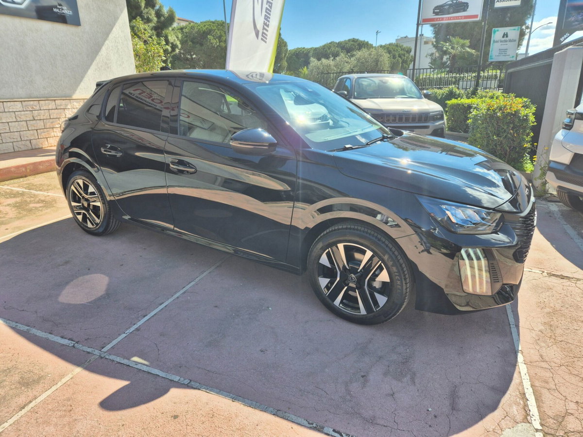 Peugeot 208 1.2 turbo Allure 100cv (11)