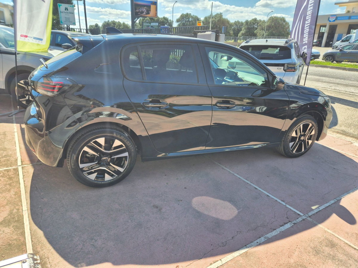Peugeot 208 1.2 turbo Allure 100cv (12)