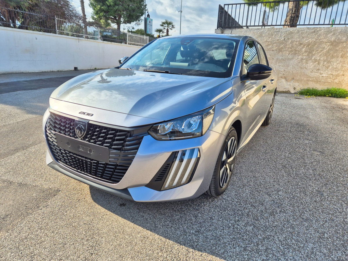 Peugeot 208 1.2 turbo Allure 100cv (4)