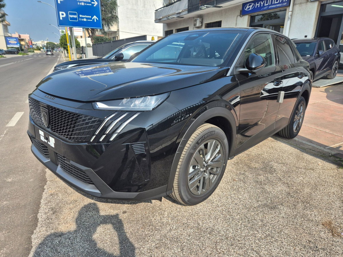 Peugeot 3008 1.2 hybrid Allure 145cv e-dcs6 (2)