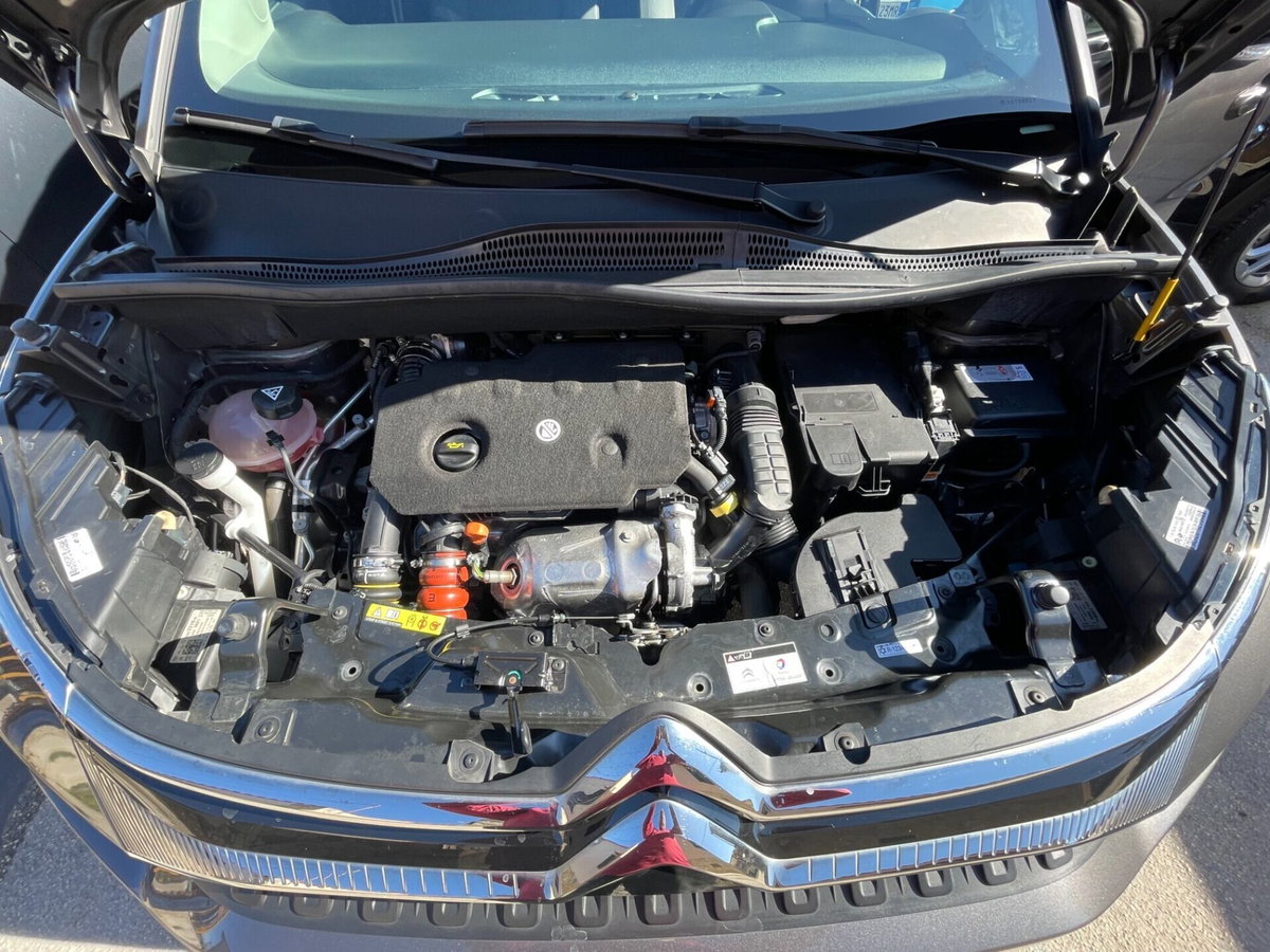 Citroen C3 Aircross BlueHDi 110 S&S Shine Pack (9)