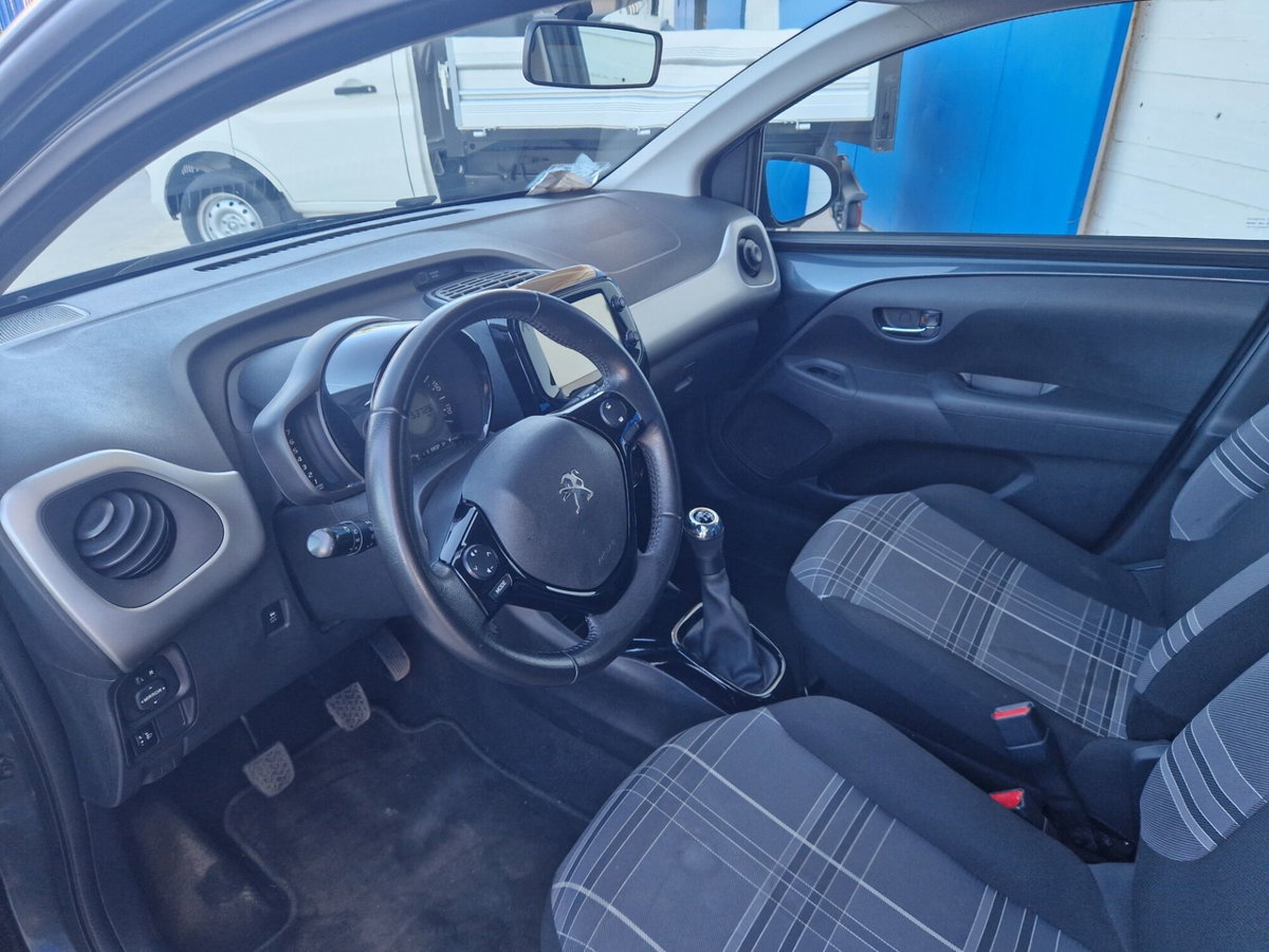 Peugeot 108 VTi 82 CV 5 porte Allure (3)