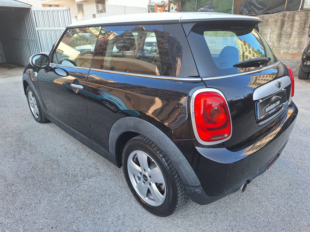 MINI Mini 1.5 Cooper D (3)