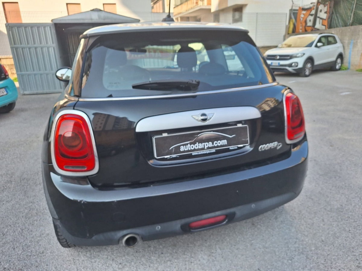 MINI Mini 1.5 Cooper D (4)