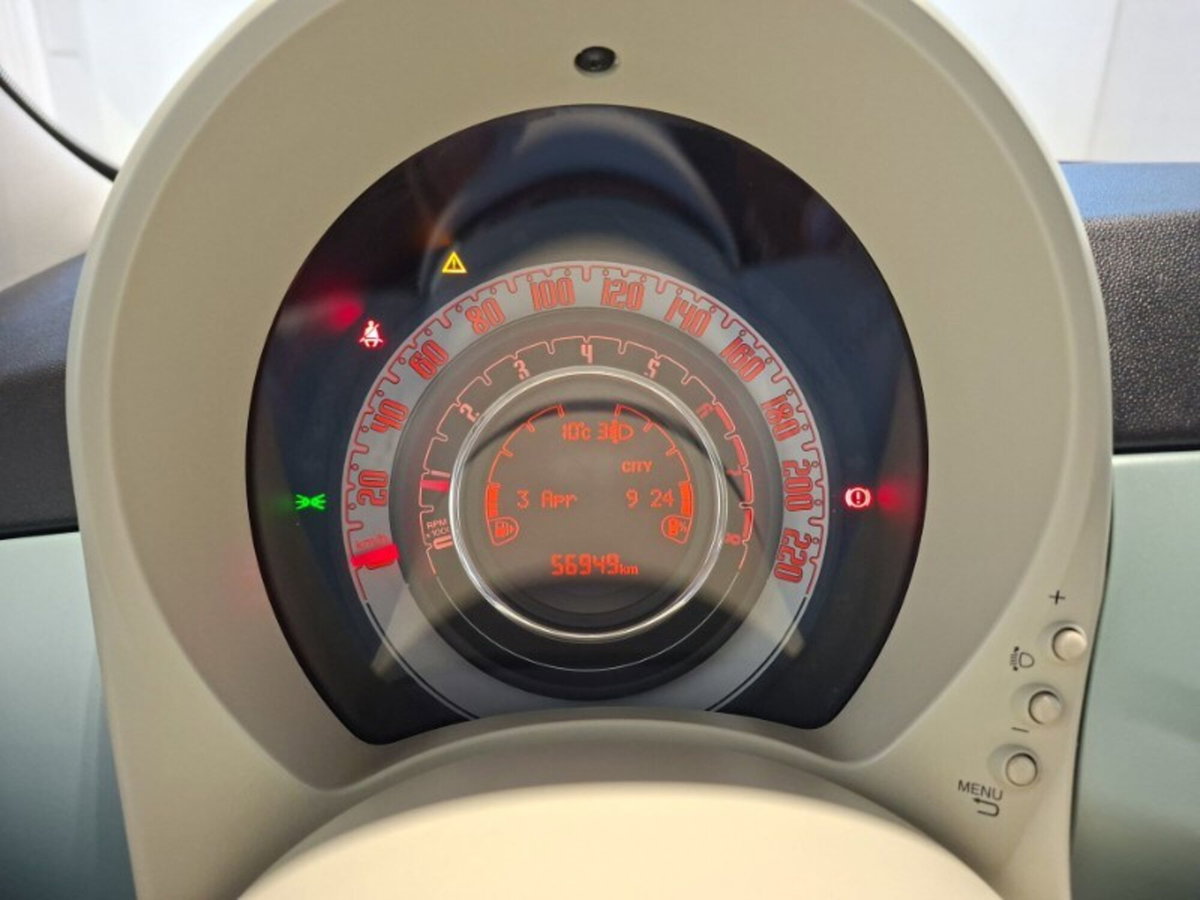 Fiat 500 1.0 Hybrid Connect (13)