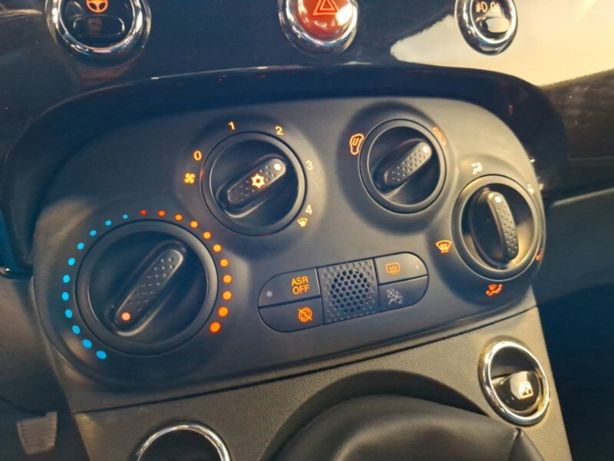 Fiat 500 1.0 Hybrid Connect (17)