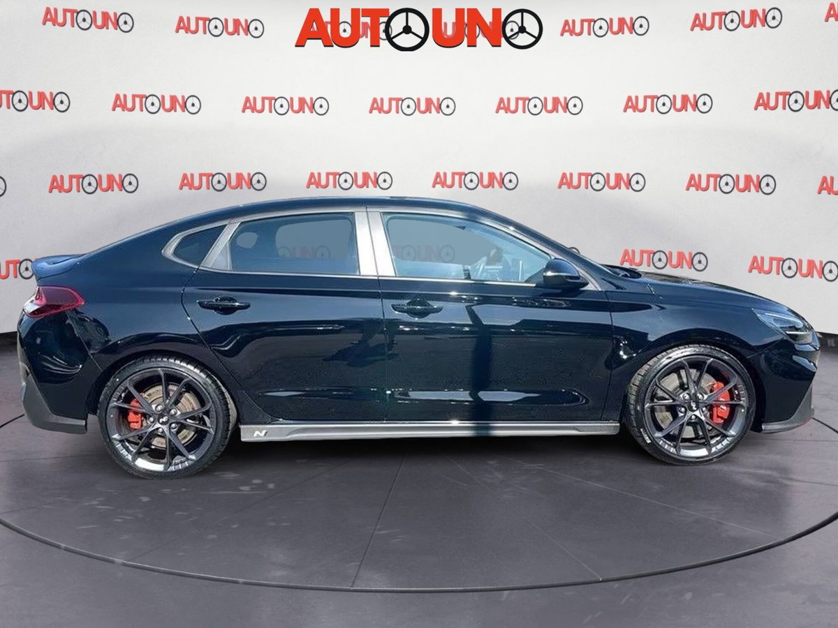 Hyundai i30 Fastback 2.0 T-GDI 280 CV DCT N Performance (8)