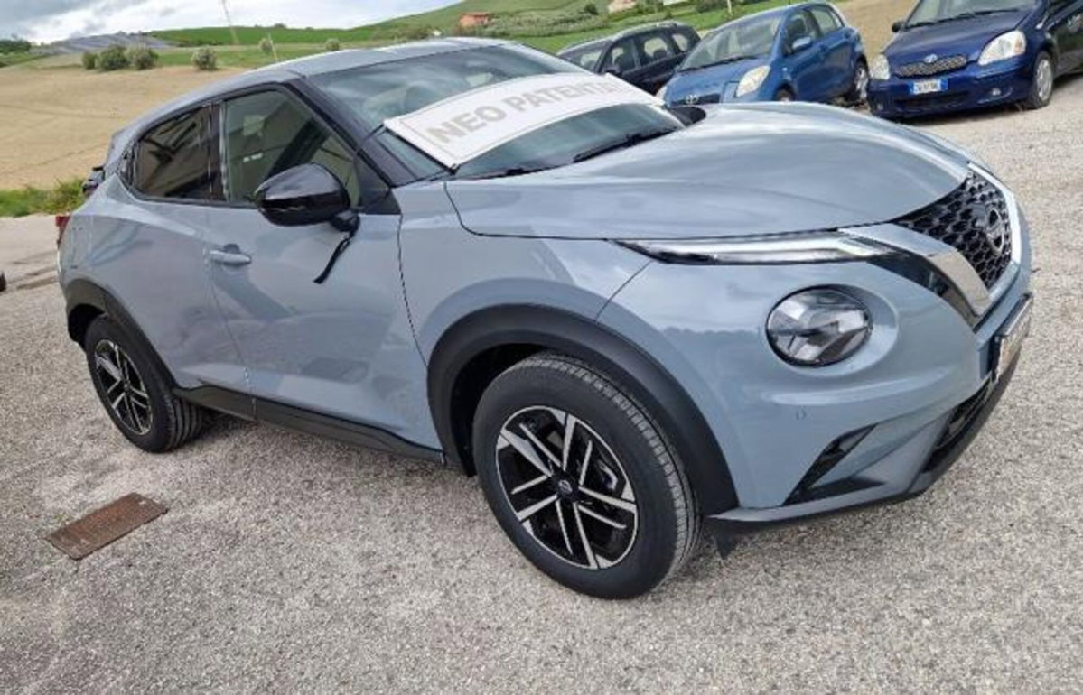 Nissan Juke 1.0 dig-t N-Connecta 114cv (2)