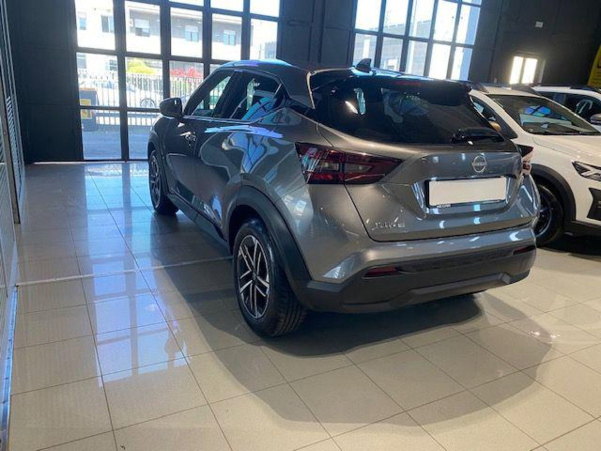 Nissan Juke 1.0 dig-t N-Connecta 114cv (8)
