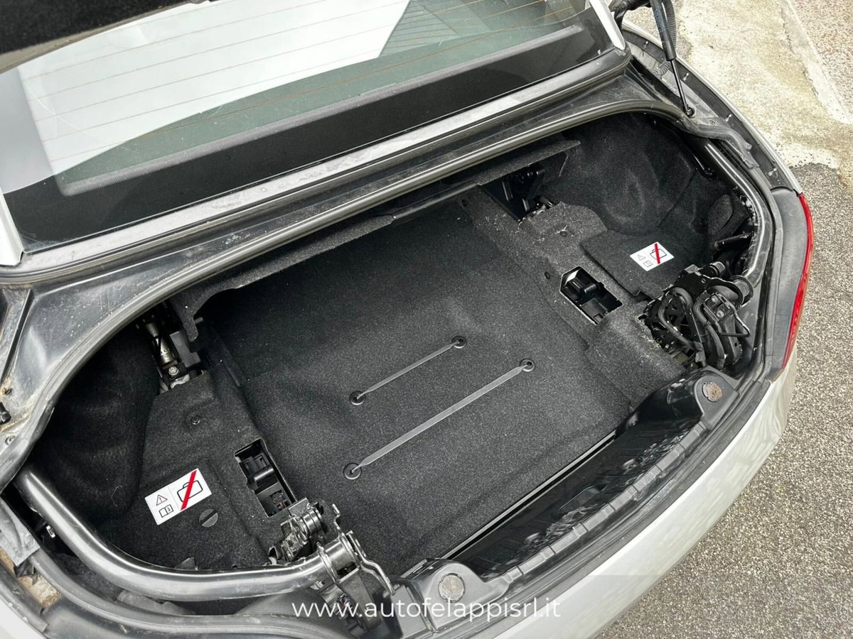 BMW Z4 Cabrio Z4 sDrive35is (13)