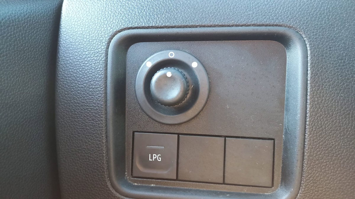 Dacia Duster 1.0 TCe GPL 4x2 Expression (12)