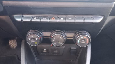 Dacia Duster 1.0 TCe GPL 4x2 Expression (6)