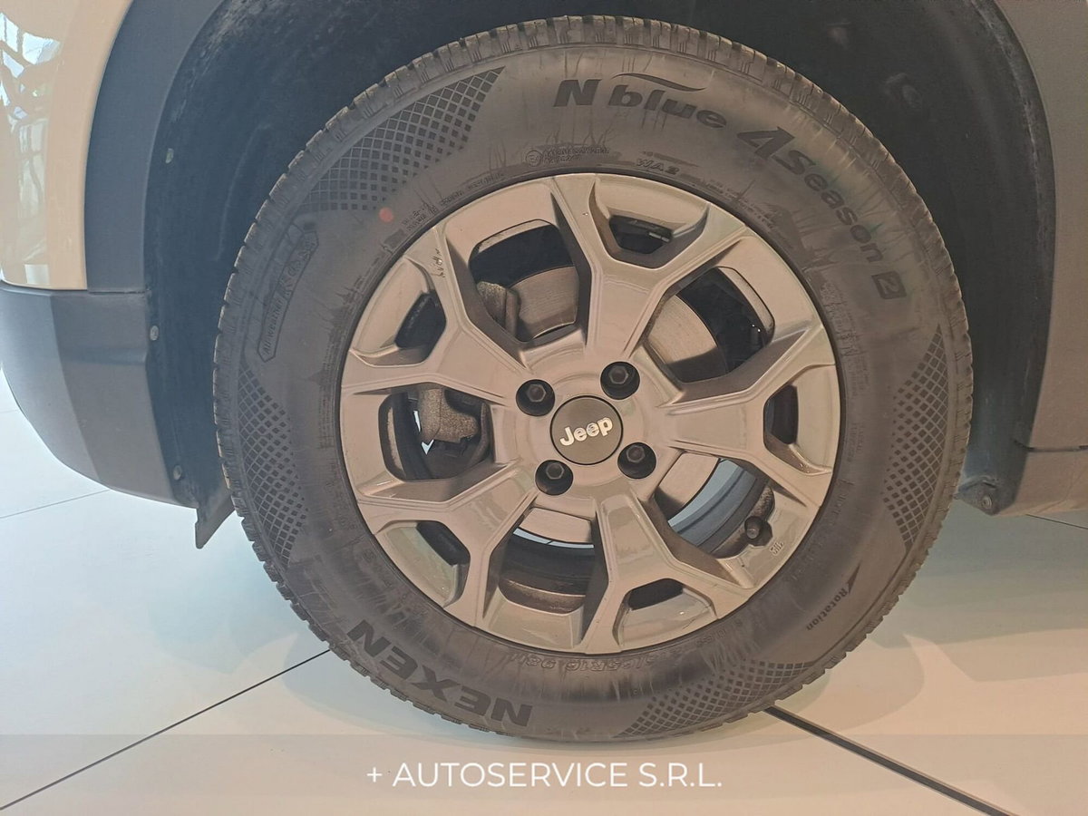 Jeep Avenger 1.2 turbo Longitude fwd 100cv (13)