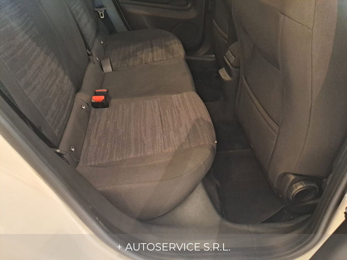 Jeep Avenger 1.2 turbo Longitude fwd 100cv (19)