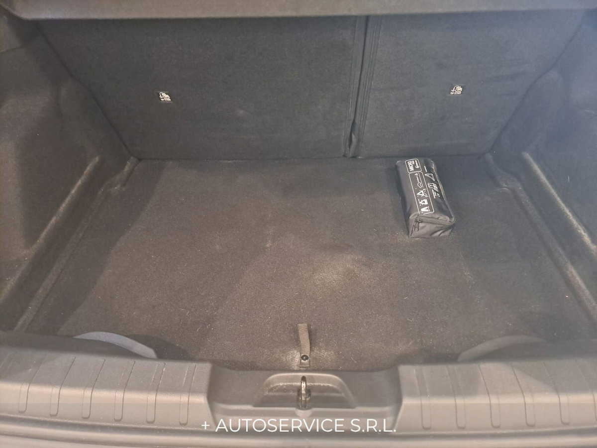 Jeep Avenger 1.2 turbo Longitude fwd 100cv (5)
