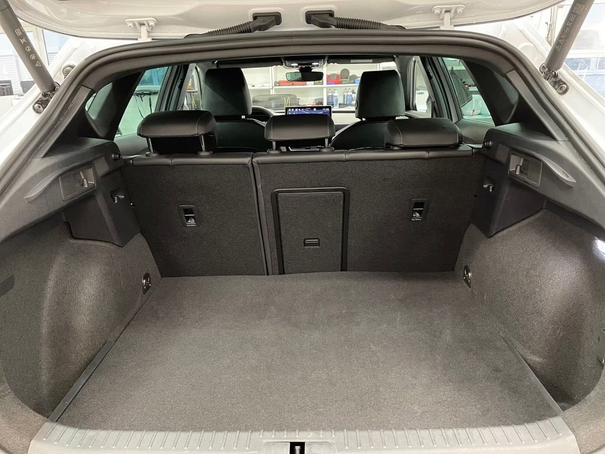 Cupra Formentor Formentor 1.4 e-Hybrid DSG (15)