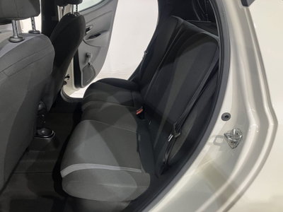 Lancia Ypsilon 0.9 TwinAir 85 CV 5 porte Metano Ecochic Gold (9)