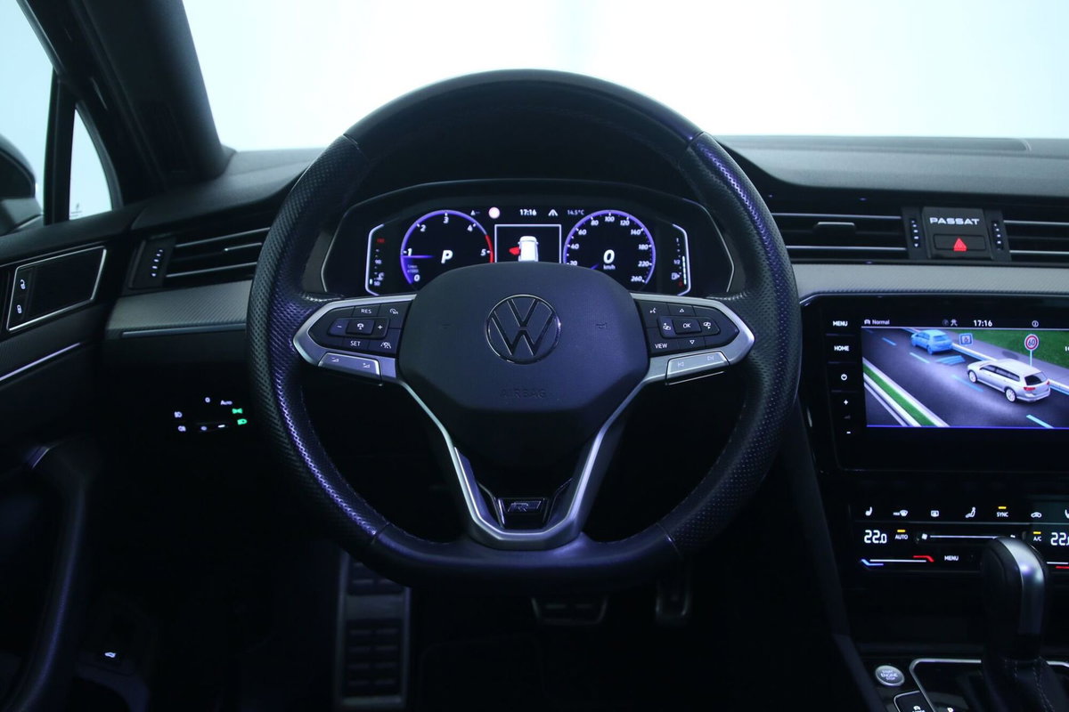 Volkswagen Passat Variant 2.0 TDI SCR 200 CV 4MOTION DSG Executive (10)