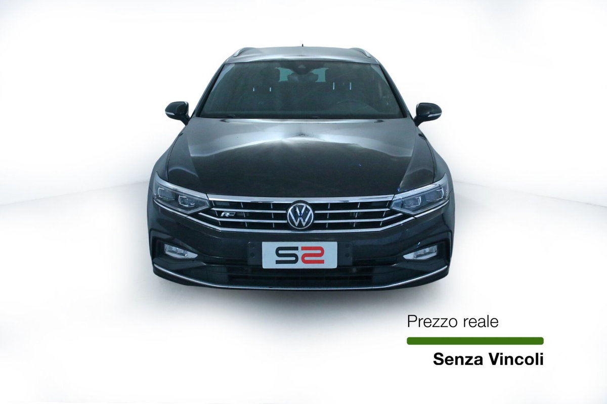 Volkswagen Passat Variant 2.0 TDI SCR 200 CV 4MOTION DSG Executive (2)