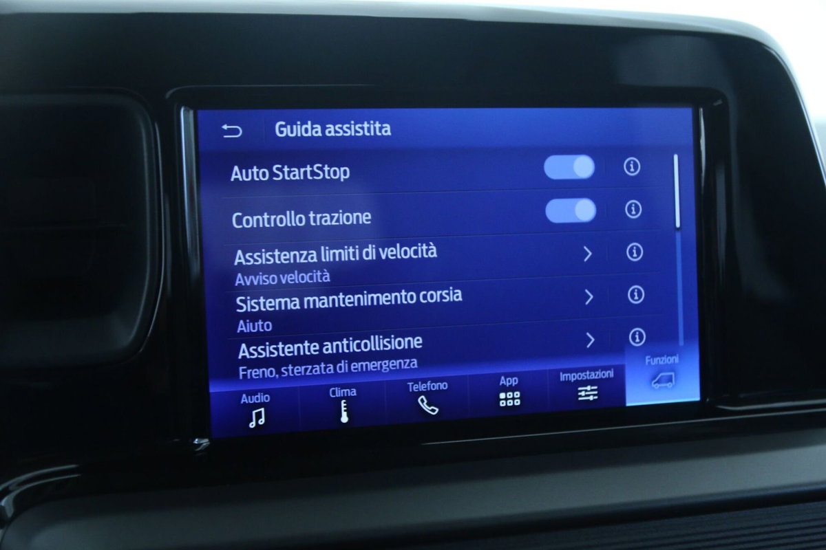 Ford Tourneo Courier 1.0 ecoboost 125cv Titanium powershift (13)