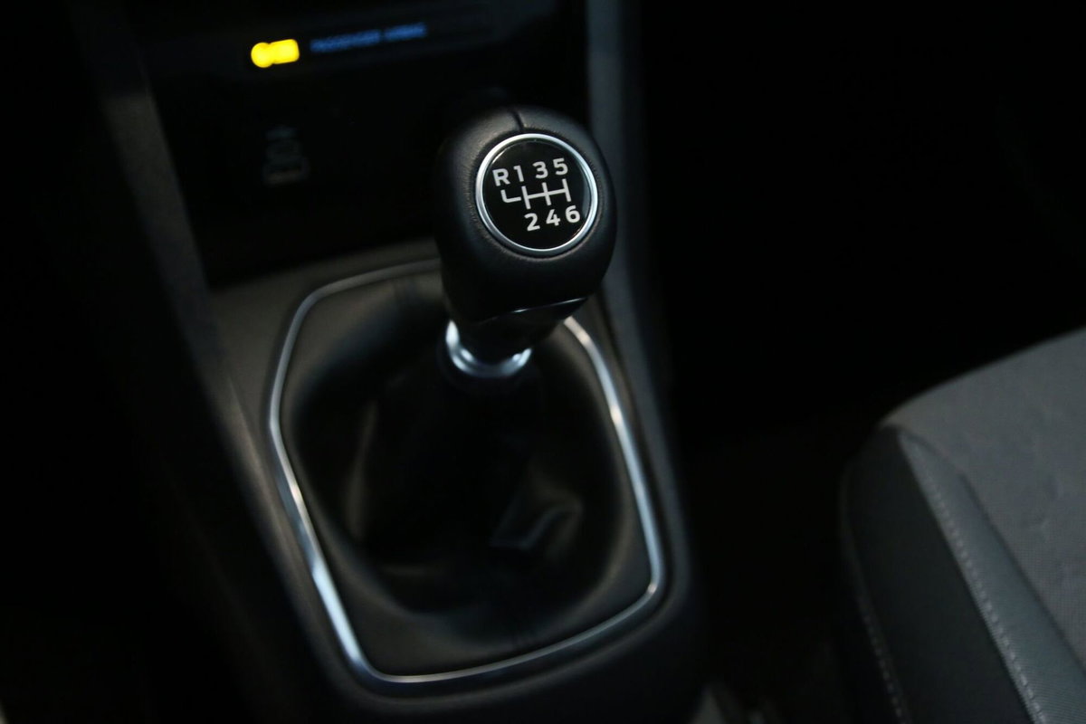 Ford Tourneo Courier 1.0 ecoboost 125cv Titanium powershift (15)