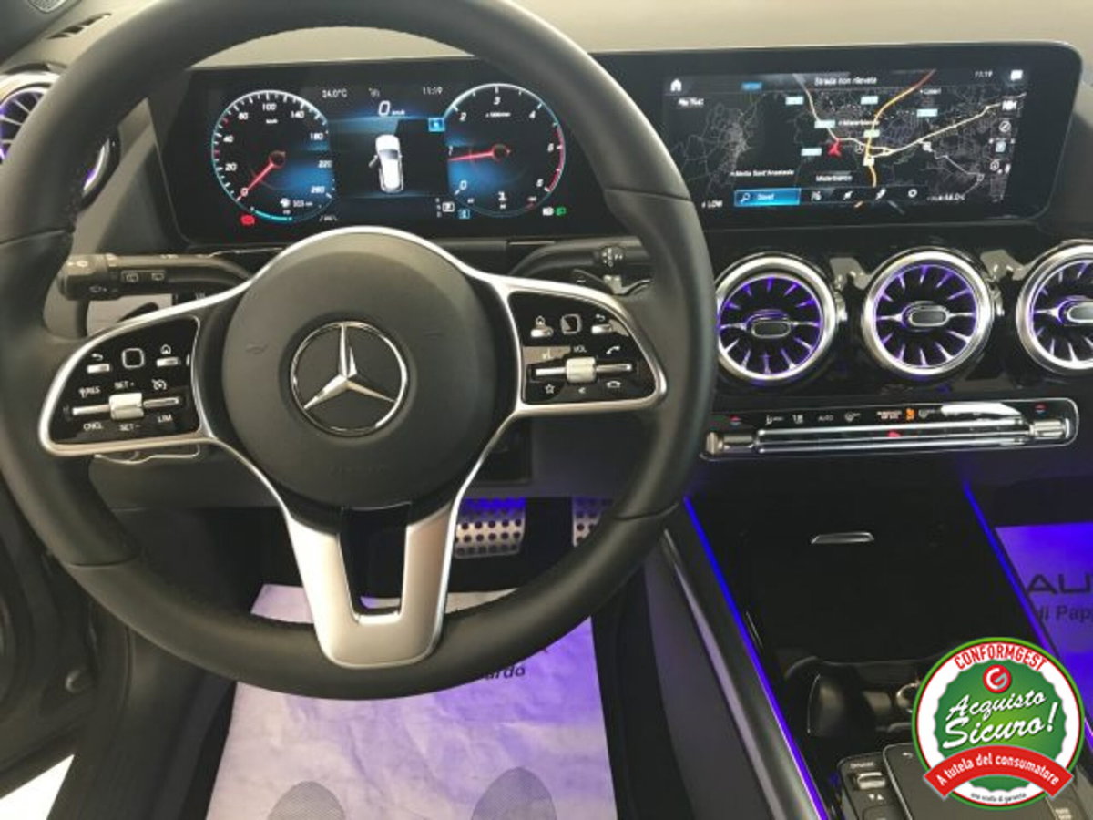 Mercedes-Benz GLA SUV 200 d Automatic Sport Plus (10)