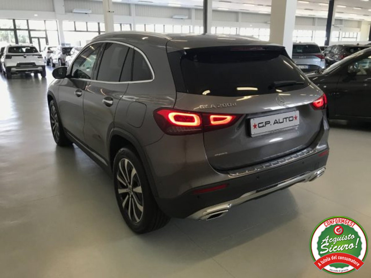 Mercedes-Benz GLA SUV 200 d Automatic Sport Plus (6)