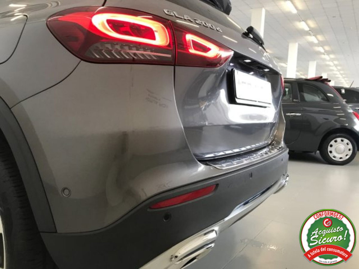 Mercedes-Benz GLA SUV 200 d Automatic Sport Plus (7)