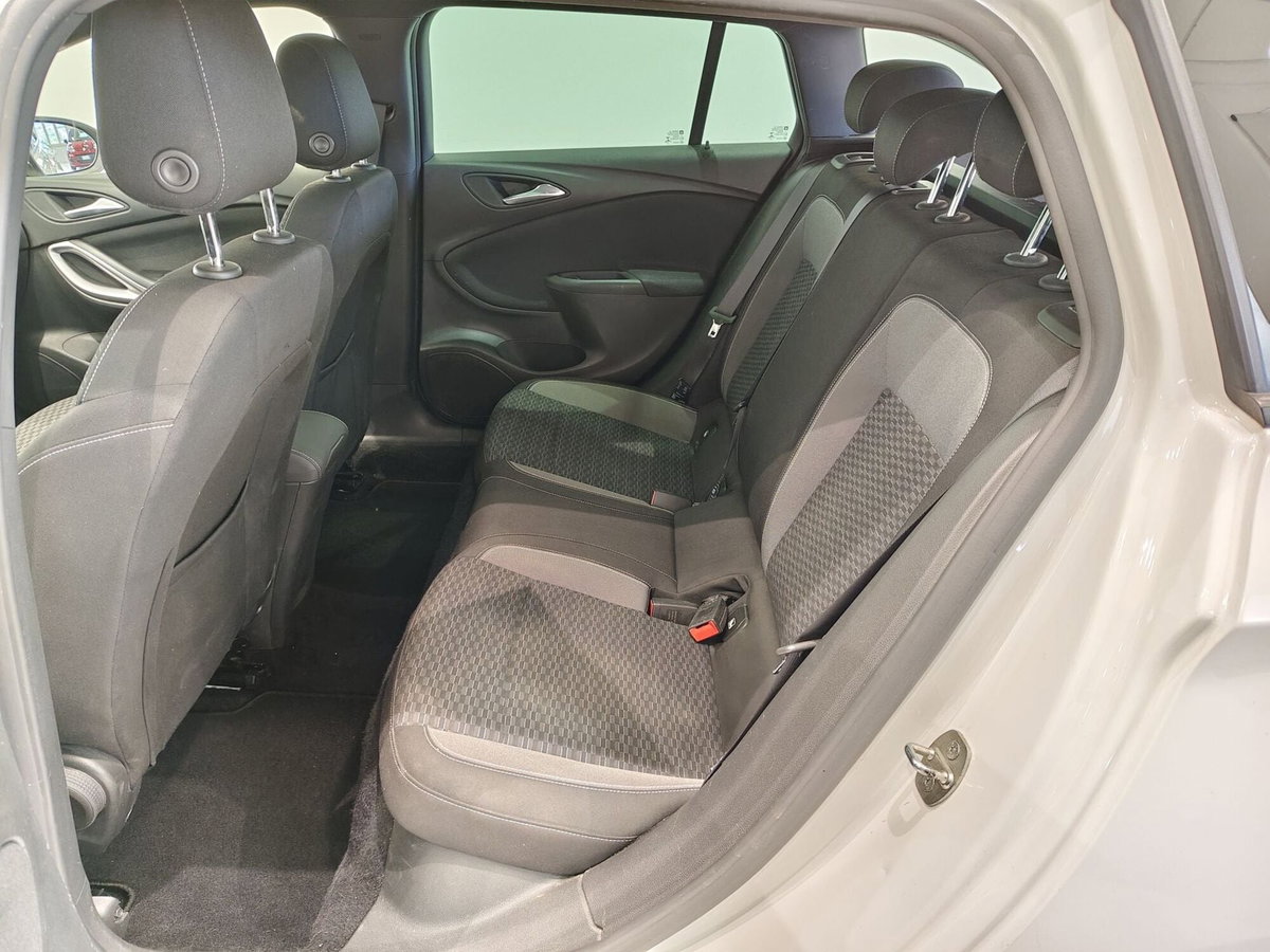 Opel Astra Station Wagon 1.5 CDTI 105 CV S&S Sports GS Line (6)