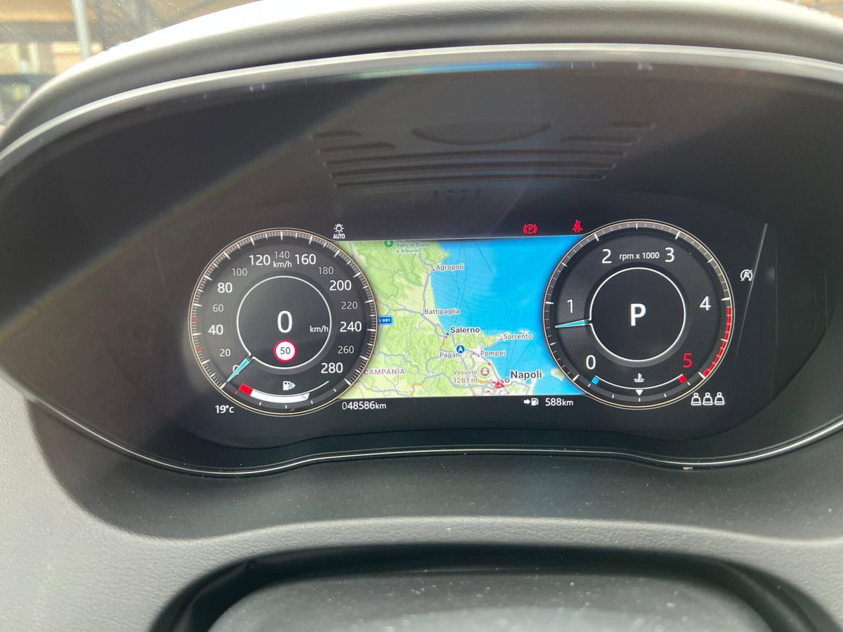 Jaguar E-Pace 2.0D I4 163 CV AWD Auto R-Dynamic Black (10)