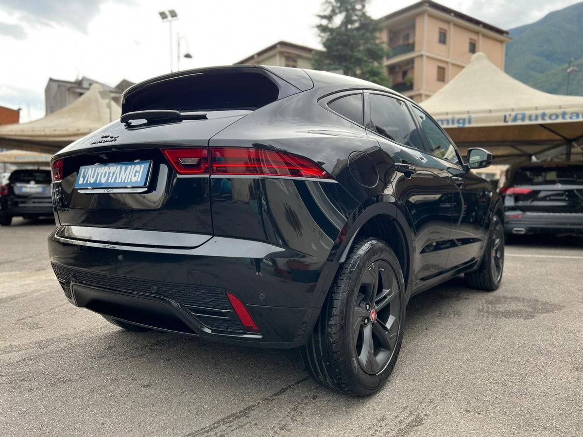 Jaguar E-Pace 2.0D I4 163 CV AWD Auto R-Dynamic Black (3)
