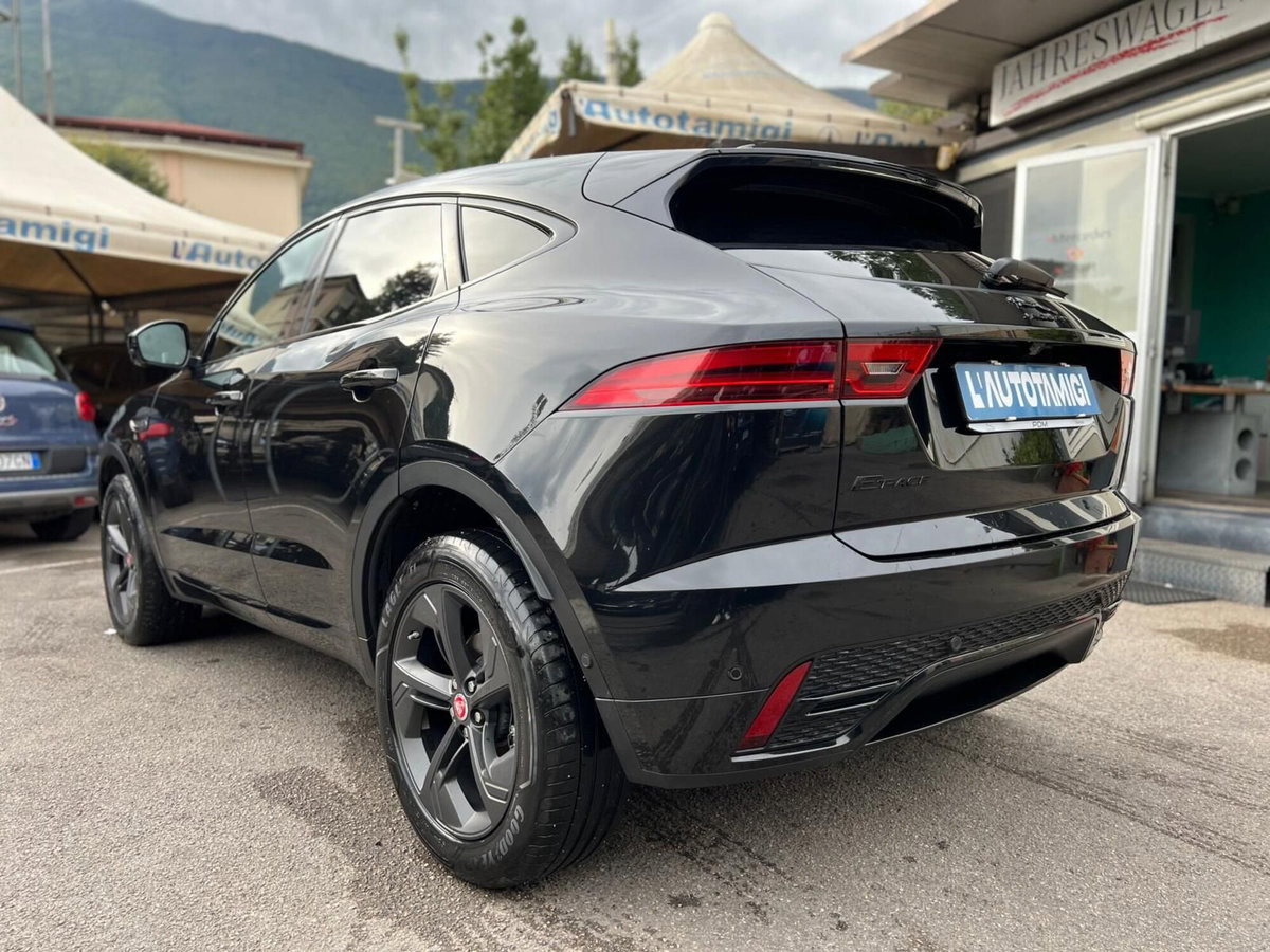 Jaguar E-Pace 2.0D I4 163 CV AWD Auto R-Dynamic Black (4)