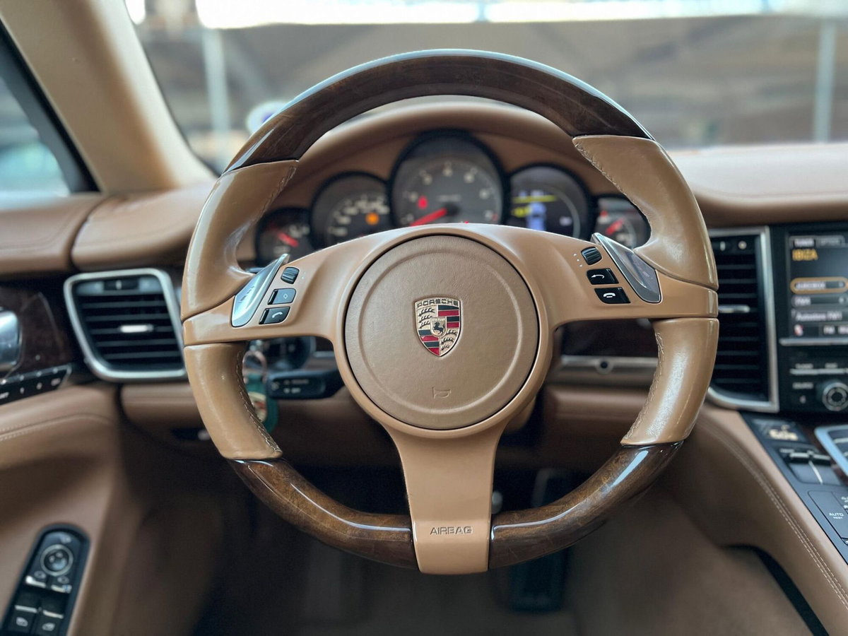 Porsche Panamera 4.8 Turbo (8)