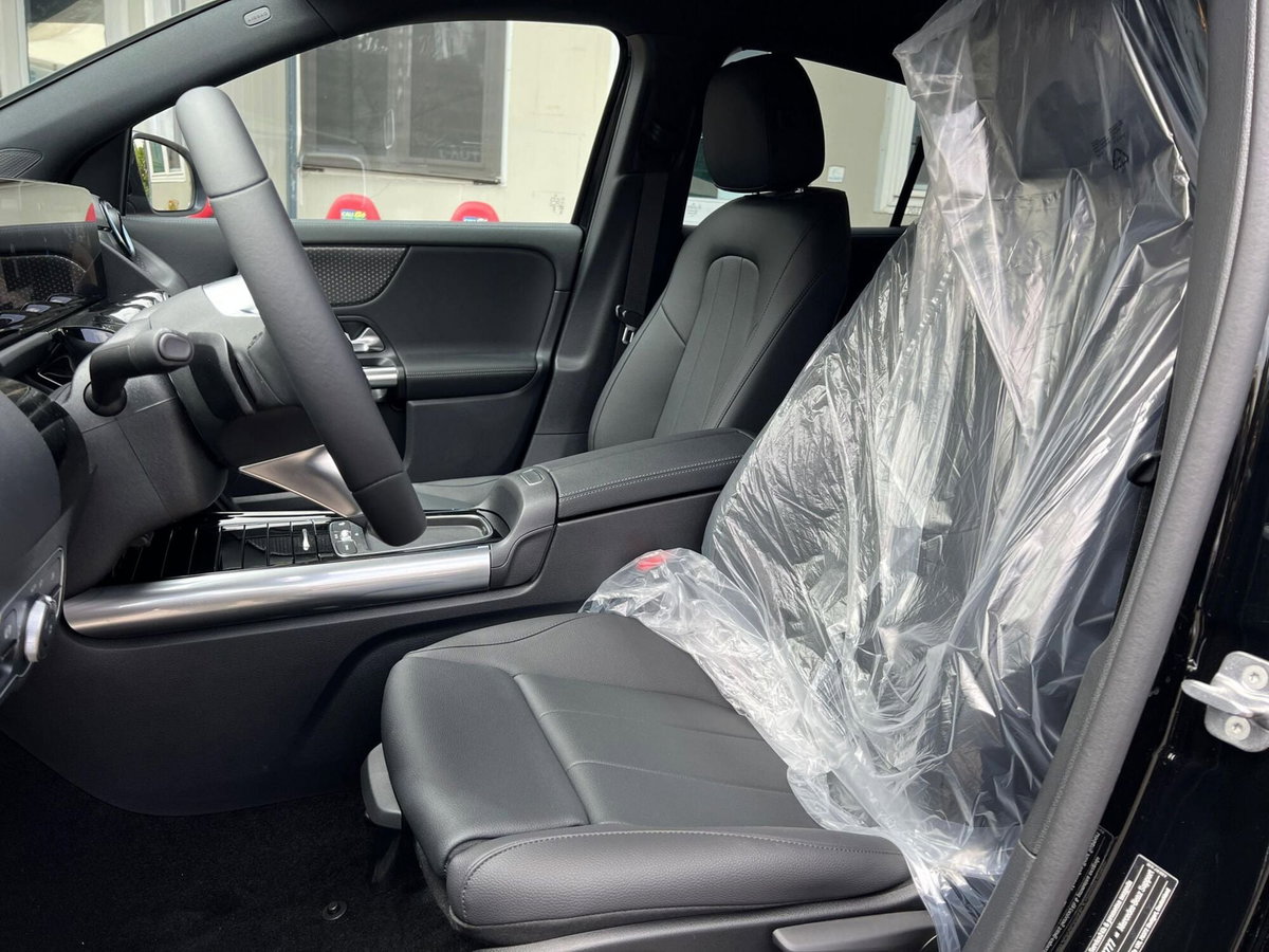 Mercedes-Benz GLA SUV 200 d Progressive Advanced Plus 4matic auto (13)