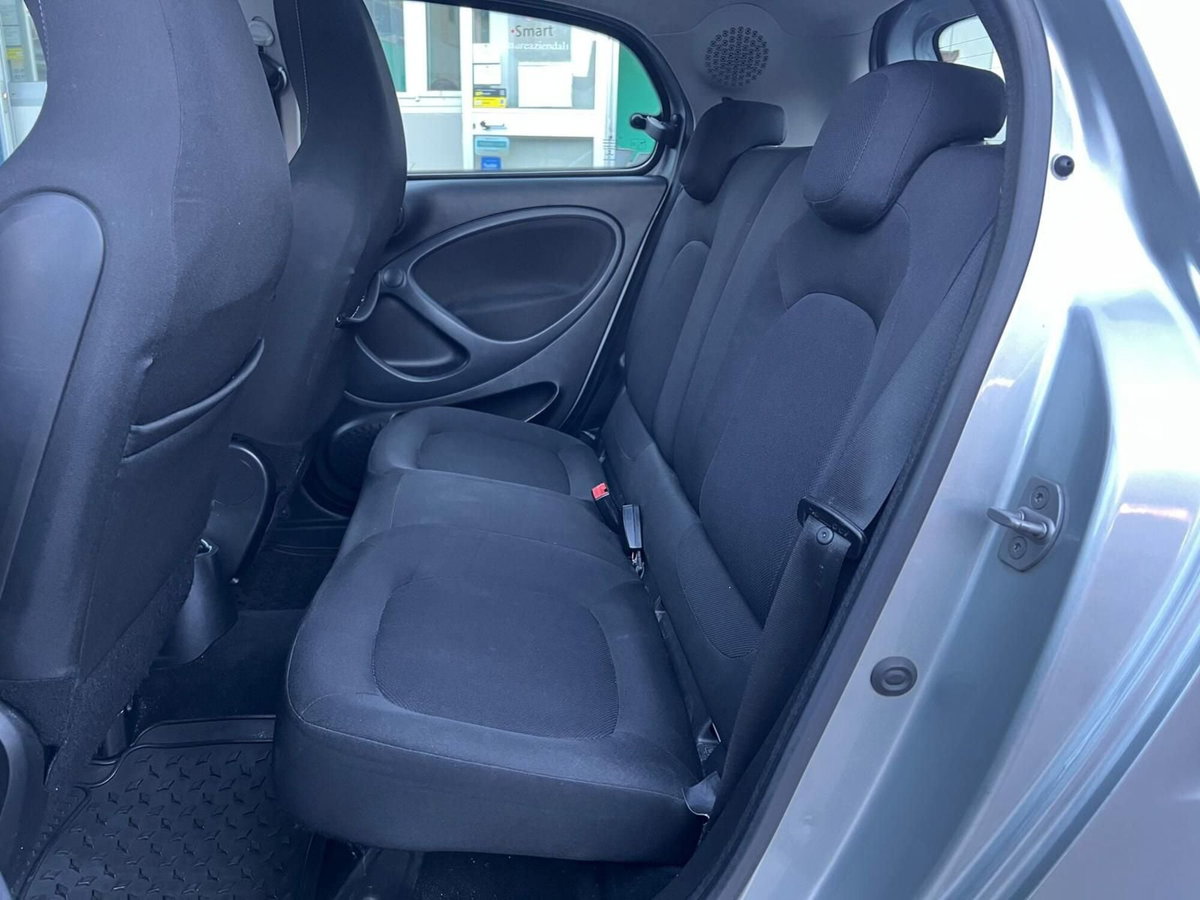 smart forfour forfour 90 0.9 Turbo twinamic Proxy (14)