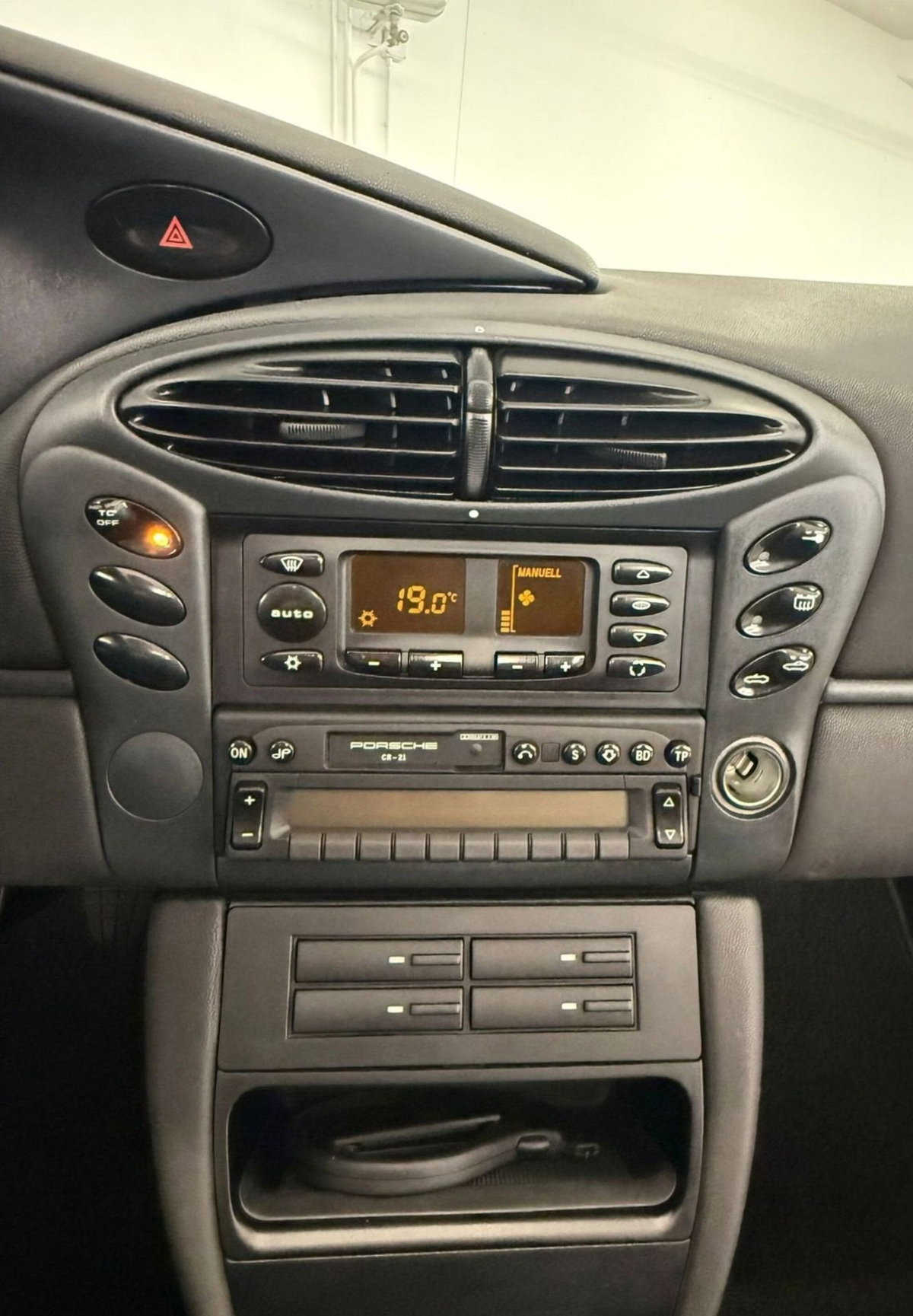 Porsche Boxster 2.5i 24V cat (10)
