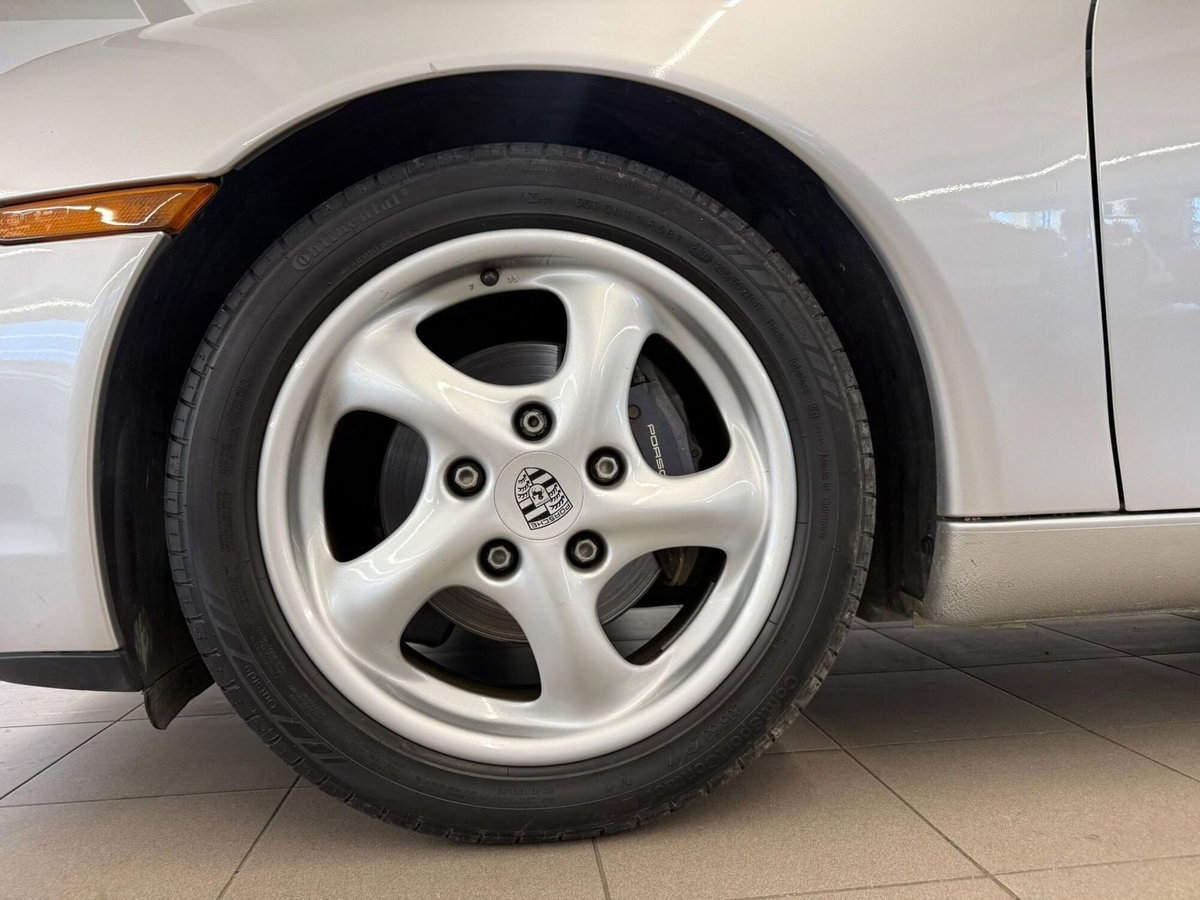 Porsche Boxster 2.5i 24V cat (12)