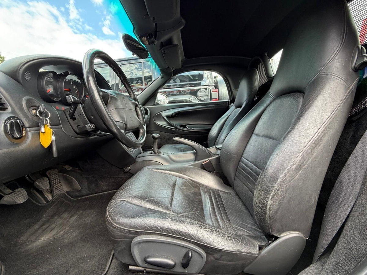 Porsche Boxster 2.5i 24V cat (12)