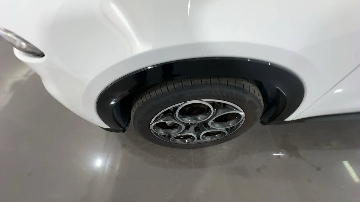 Alfa Romeo Tonale 1.6 Sprint 130cv tct6 (4)